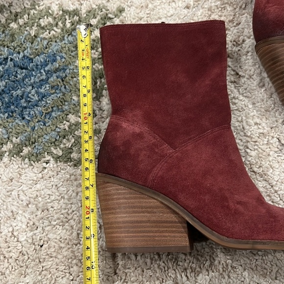Lucky Brand Sarey boot maroon NWT - Picture 9 of 10